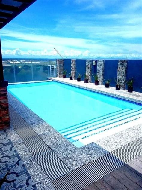 Condo vacation rentals in Bacolod City .